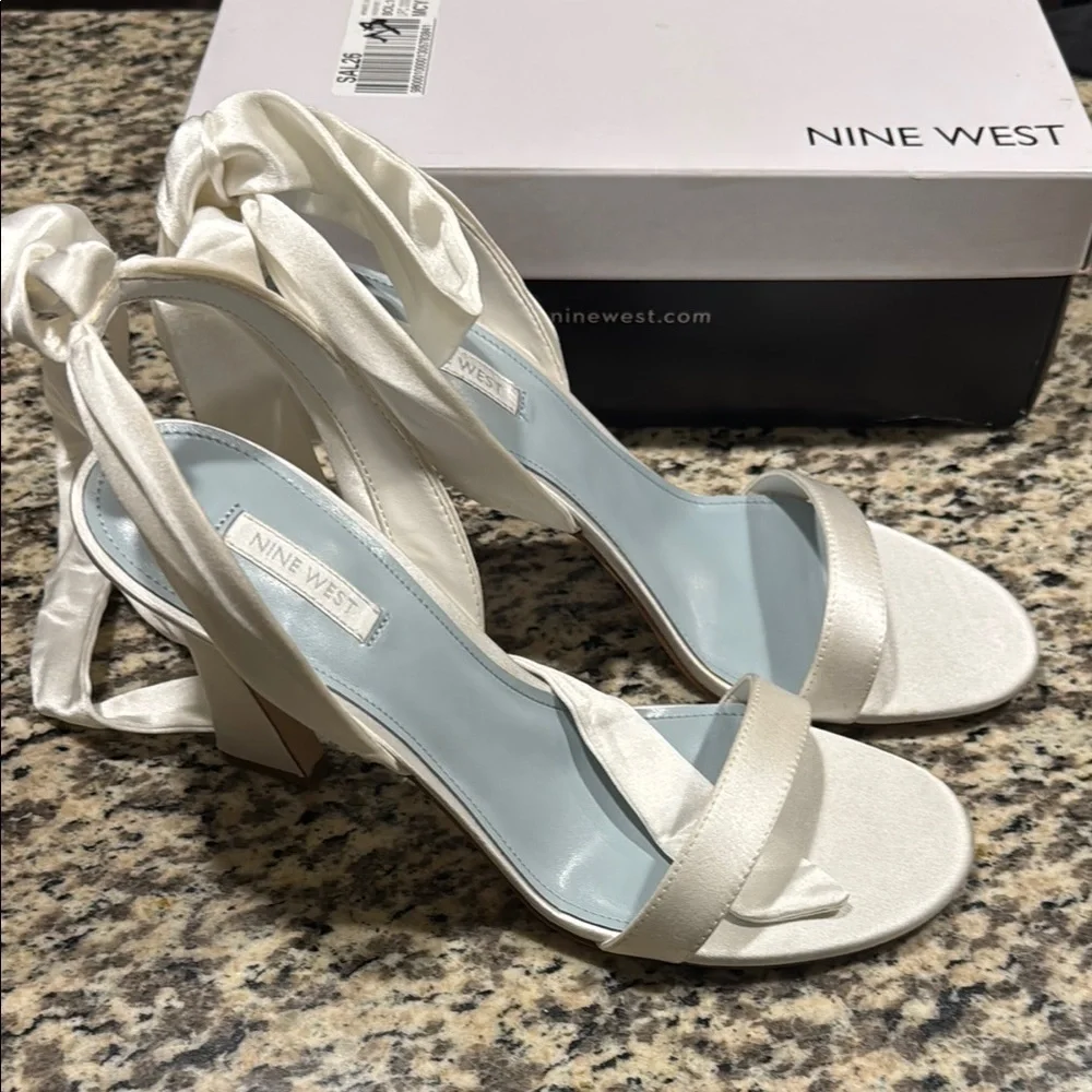 🆕Nine West Kelsie Wedding Satin Heels with “Something Blue!” 10. New wBox!💥 - Picture 5 of 11
